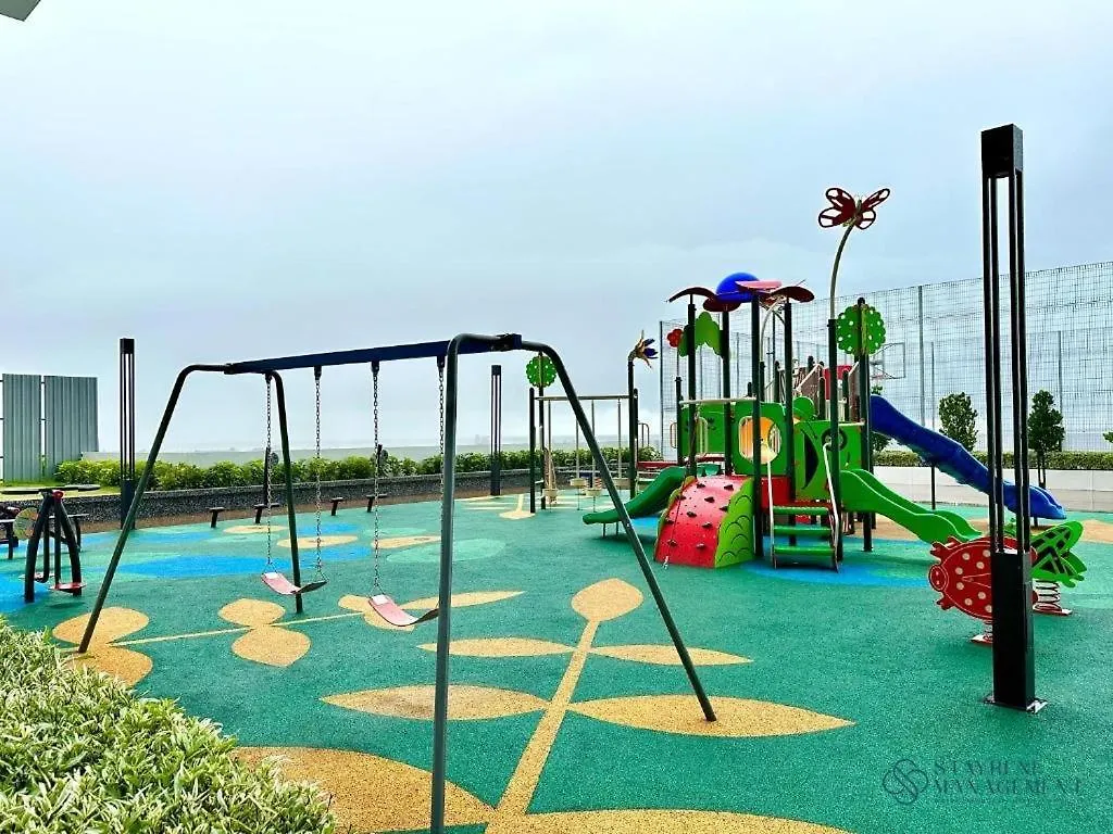 Seaview Amber Cove In Melaka Town Apartment